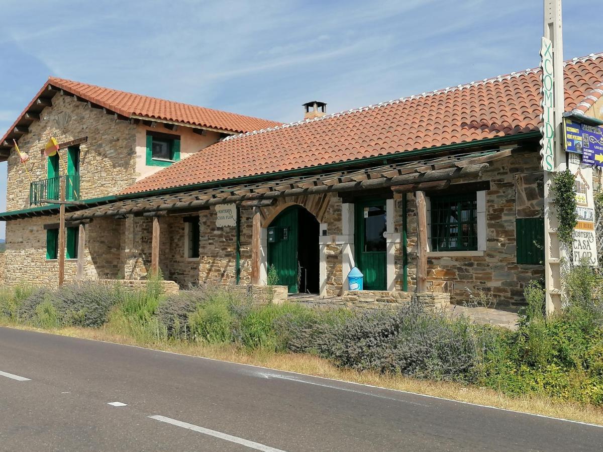 Hostería Casa Flor Murias de Rechivaldo Exterior foto